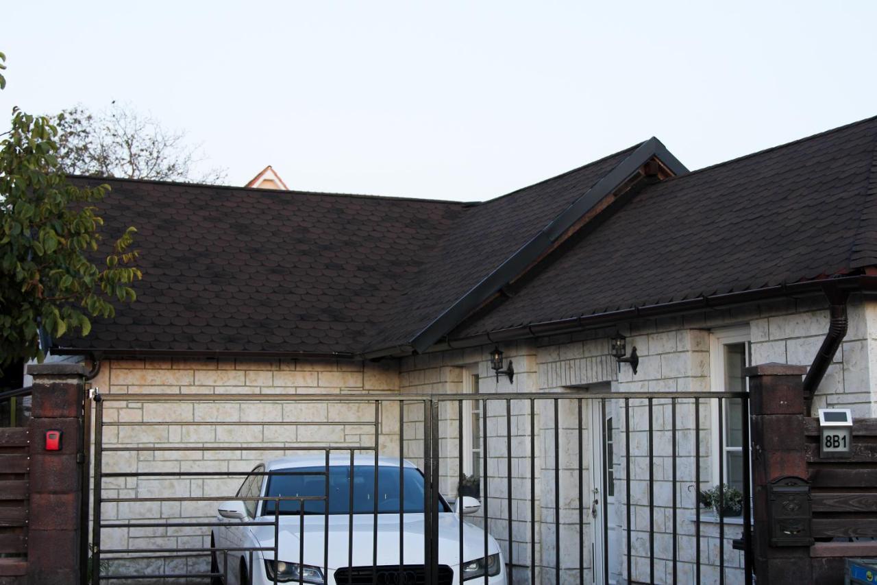 Cozy Cottage - Free Parking, Self Check-In Oradea Exterior foto