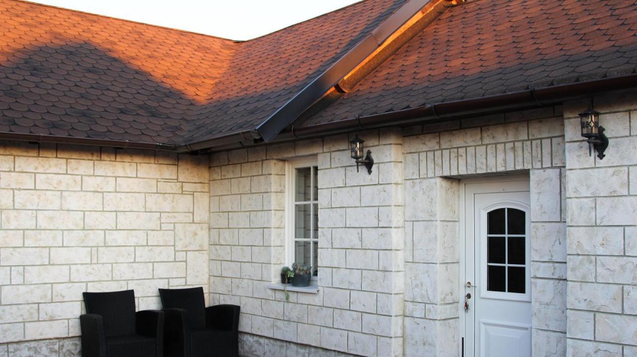Cozy Cottage - Free Parking, Self Check-In Oradea Exterior foto